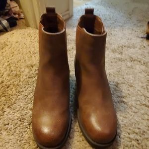 Mia Brown Boots